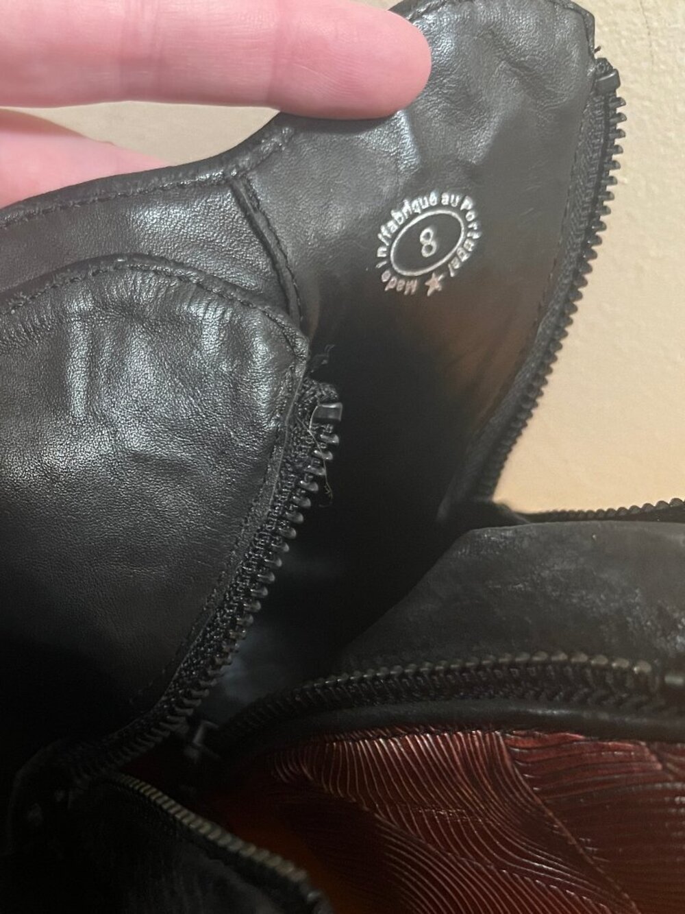 Fluevog, Tokyo "Smith": Red, M8/W10 - Picture 6 of 15